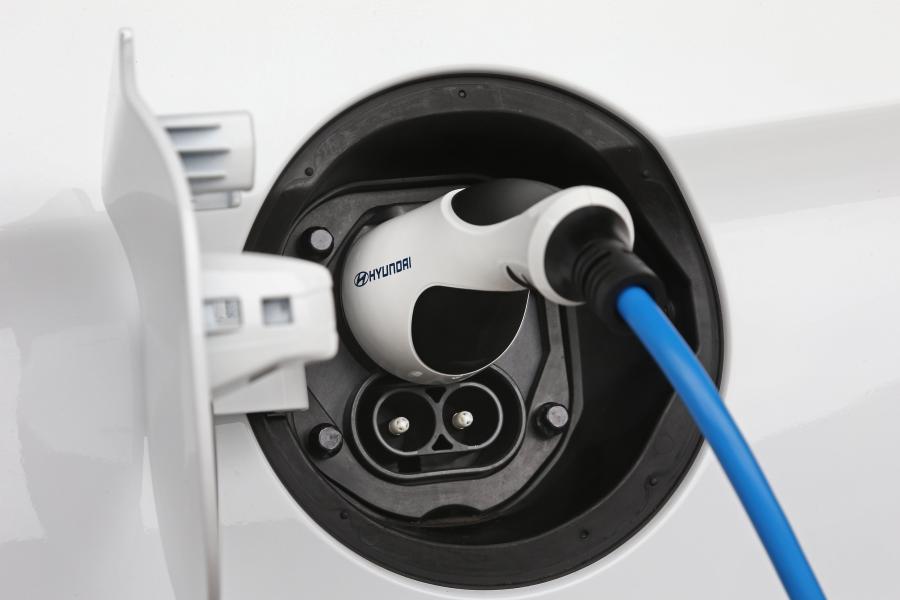 Детали экстерьера Hyundai IONIQ electric (AE) 2019 года  (WW) (фото 11 из 44)